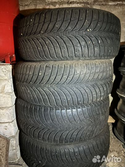 Goodyear UltraGrip Ice+ 205/50 R17
