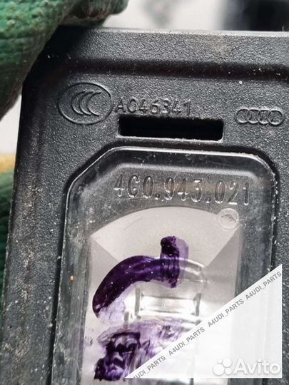 Подсветка номера Audi S4 B8 Бензин 4G0943021