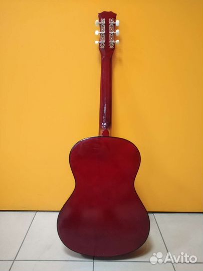 Акустическая гитара