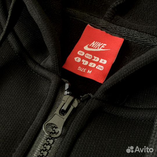 Спортивный костюм Nike утепленный