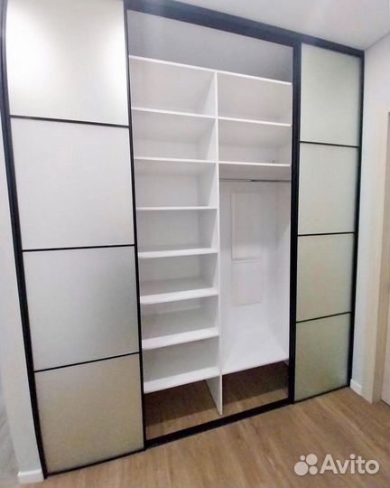 Шкаф купе стильный