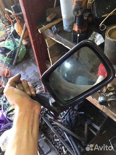 Зеркало правое bmw e34
