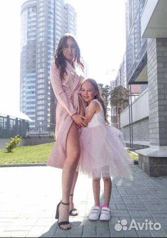 Нежно-розовое платье-халат, 42 размер