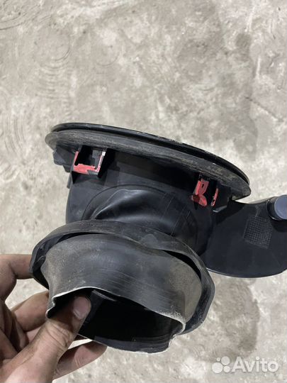 Лючок бензобака ford focus 3 седан