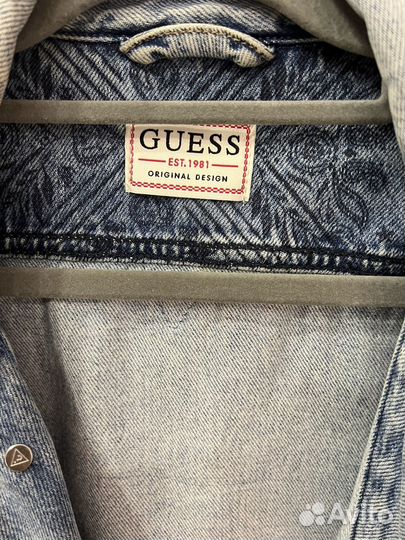 Джинсовая куртка guess