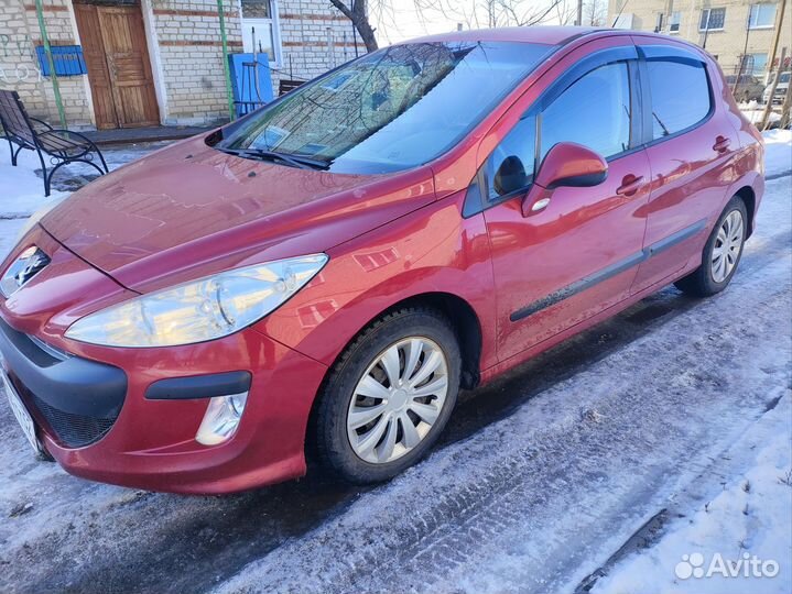 Запчасти на peugeot 308(разбор)