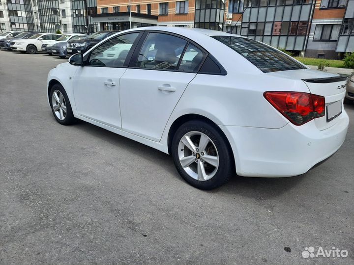 Chevrolet Cruze 1.8 МТ, 2011, 181 000 км