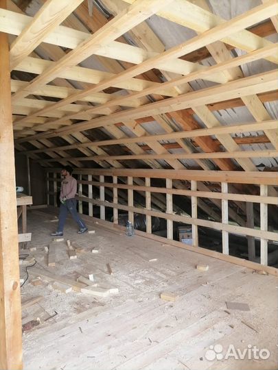 Бригада строителей