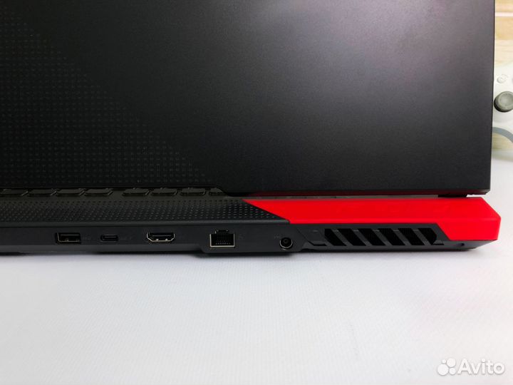 Ноутбук Asus Ryzen + GeForce RTX + IPS 17.3“