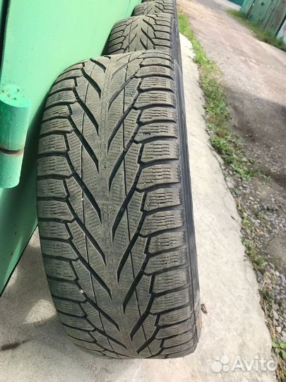 Nokian Tyres Hakkapeliitta R2 285/60 R18