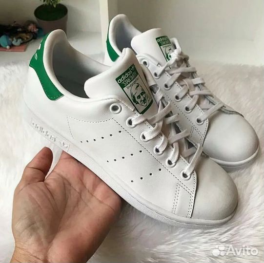 Водитель-экспедитор на Лада Ларгус