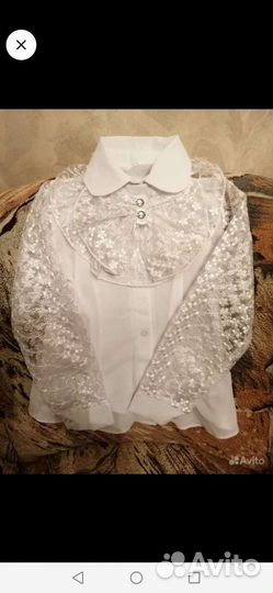 Блузка шикарная(новая) со съёмным жабо