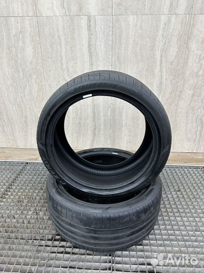 Pirelli P Zero 275/35 R20 102Y