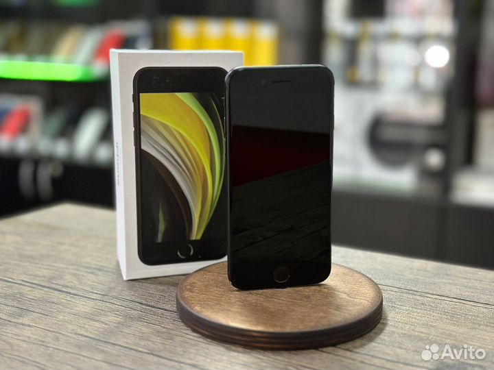 iPhone SE 2020 / Рассрочка