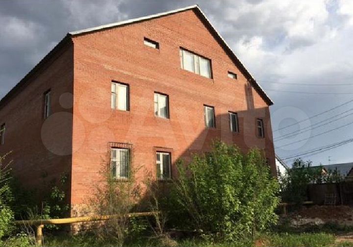 Дом 545,9 м² на участке 8,5 сот.