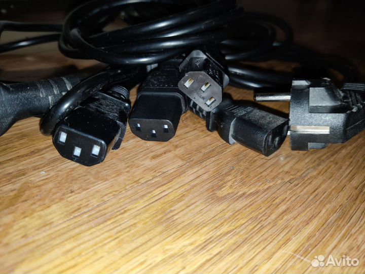 4 кабеля schuko-c13