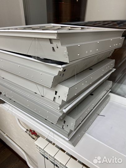 Светильник потолочный встраиваемый