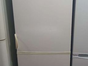 Холодильник Polar