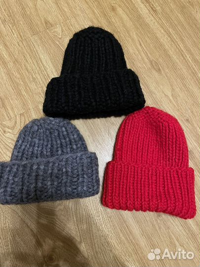 Шапки вязаные