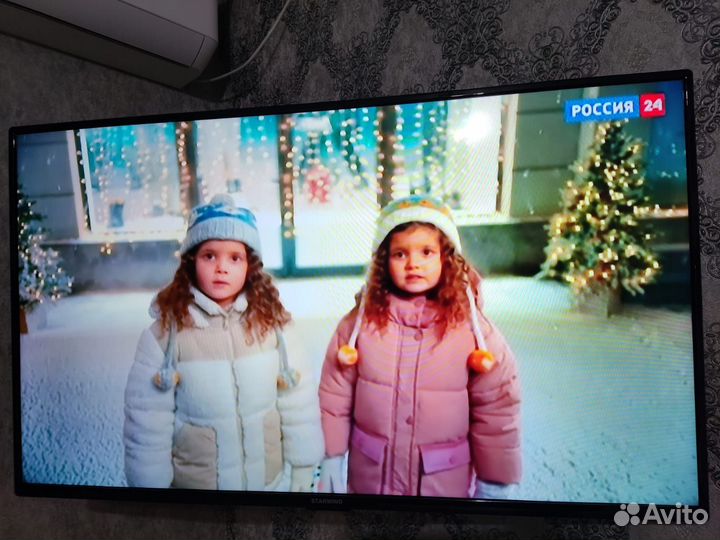 Телевизор 43 диагональ smart tv starwind