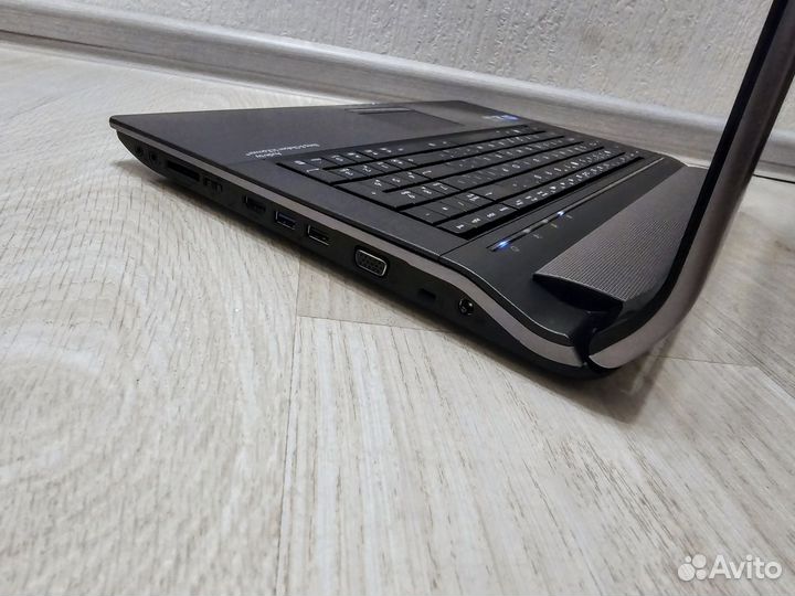 Большой 17.3/FHD/Core i5/12 GB/GF 540M 2GB/SSD+HDD