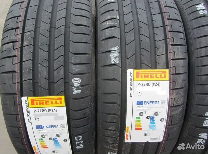 Pirelli P Zero PZ4 275/30 R20 и 245/35 R20 97Y