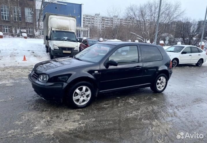 Golf Гольф 4 1999 AKQ 1.4 на разборе