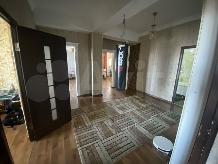 3-к. квартира, 120 м², 12/13 эт.