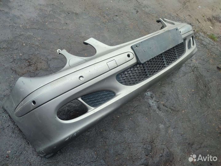 Бампер передний для Mercedes-Benz E W211