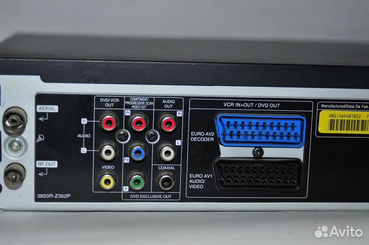 Видеомагнитофон DVD VHS