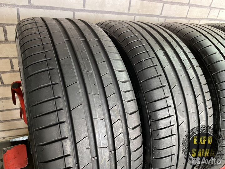 Pirelli P Zero PZ4 305/40 R20 и 275/45 R20 112Y