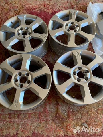 Диска на Volvo xc70 r17 5x108