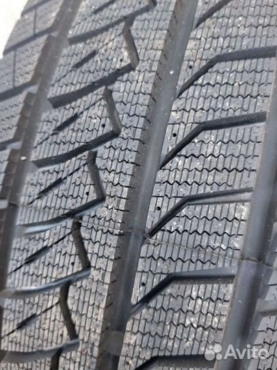 Farroad FRD79 205/70 R15