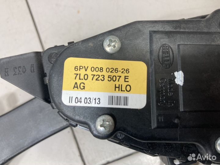 Педаль газа Volkswagen Touareg 1 7L