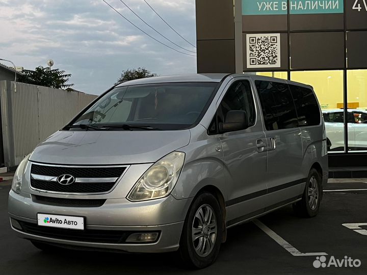 Hyundai Grand Starex 2.5 AT, 2008, 284 728 км