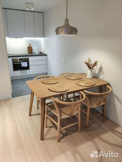 Стол из дуба