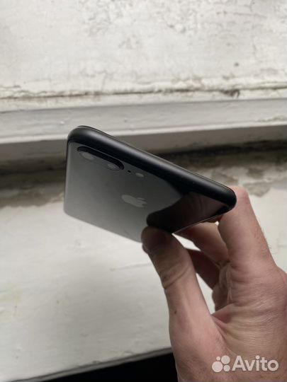 Телефон iPhone 8 plus