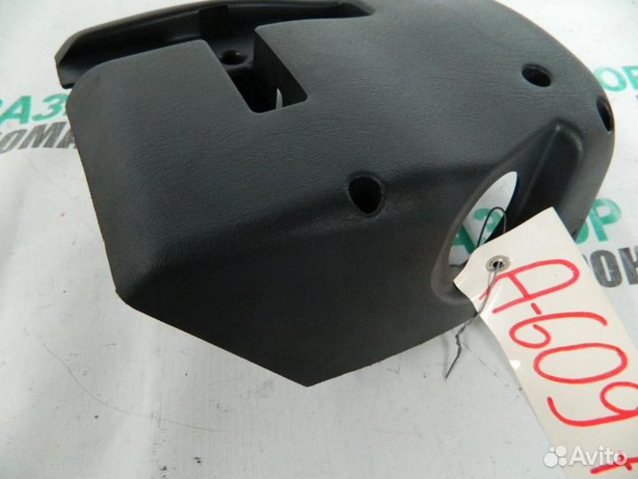 Кожух рулевой колонки нижний для Nissan R'nessa 1997-2001г