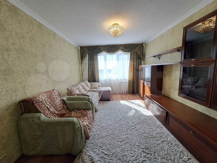 2-к. квартира, 55 м², 8/10 эт.