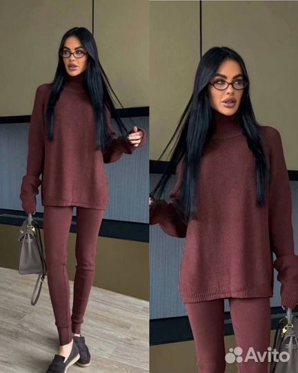 Костюм женский