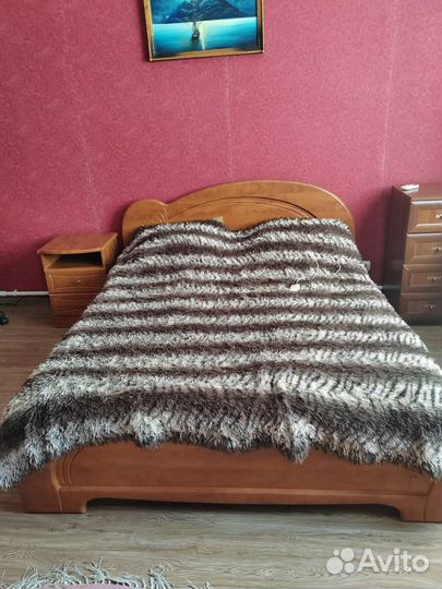 Спальный гарнитур