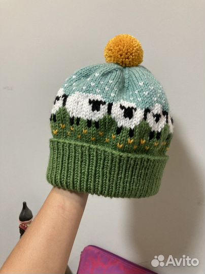 Шапка вязанная на заказ (жаккард)
