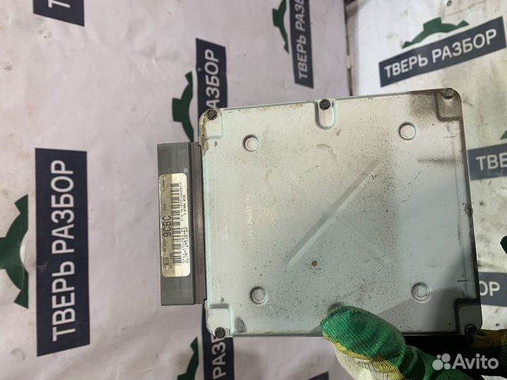 Блок управления двигателем - Ford Transit 2.0