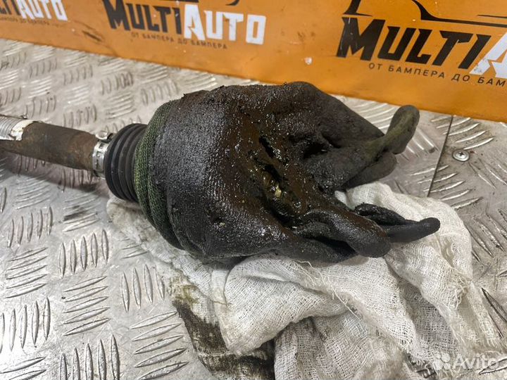 Привод передний правый Land Rover Range Rover