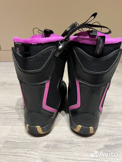 Сноубордические ботинки atomic 38-39 р женские