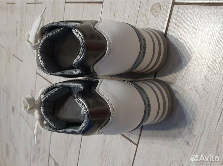 Кроссовки Hogan женские