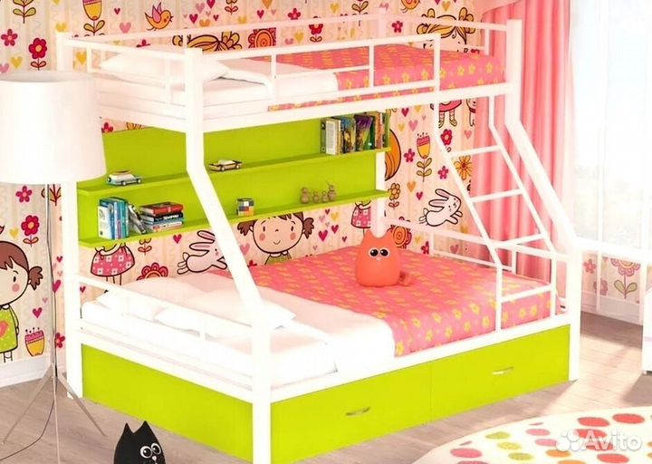Двухъярусная кровать новая