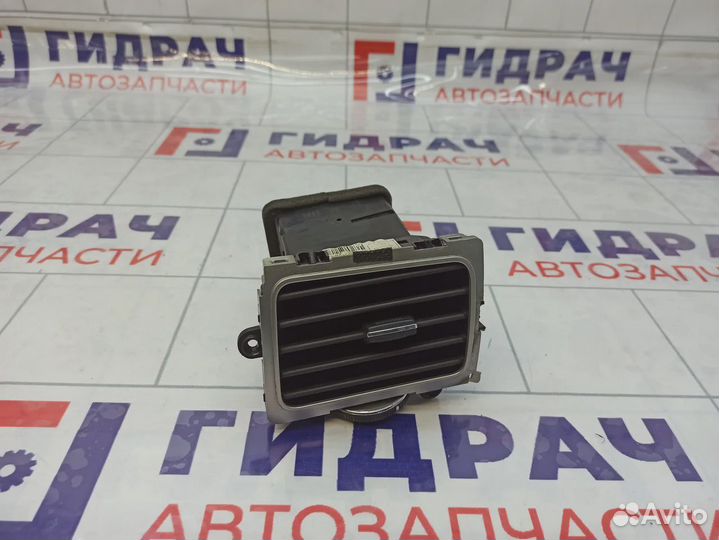 Дефлектор воздушный правый SsangYong Actyon New 6964A34001