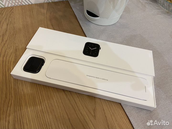 Apple watch se 40mm 2020