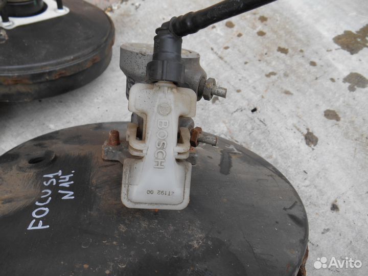 Главный тормозной цилиндр Ford Focus 1 USA